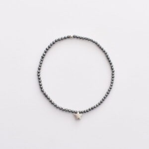 Bransoletka elastyczna Hematyt grafitowy z gwiazdką