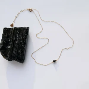 Naszyjnik z czarnym turmalinem