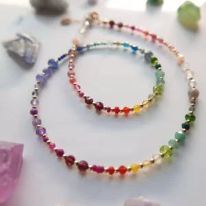 naszyjnik z kolorowych kamieni szlachetnych unicorn