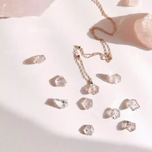 Naszyjnik z różowym kwarcem piegowatym unikat no. 416