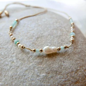 bransoletka na sznurku amazonit i nieregularna perła MOYA
