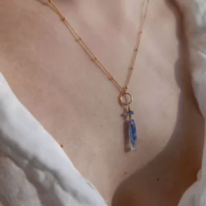 Naszyjnik kyanit niebieski na złotym łańcuszku unikat no. 535
