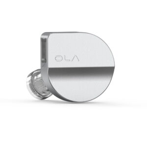 Tanchjim Ola Bass (z mikrofonem)