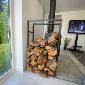 Solidny regał na drewno kominkowe – Mocny stojak na opał do domu, duży, trwały, stylowy